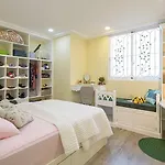 1Br Victorian Apartment River View D7